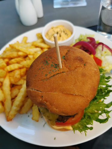 Opinii despre Brua Kro as în Tverlandet - Gastronomi og hotellvirksomhet