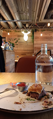 Comentarii opinii despre HELT VILT (Completely Wild)