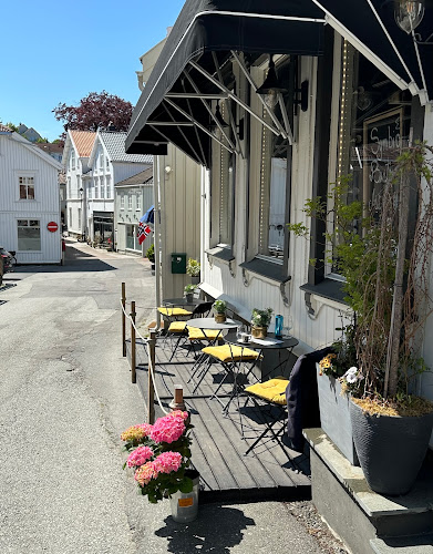 Symbio Bistro Grimstad - Gastronomi og hotellvirksomhet