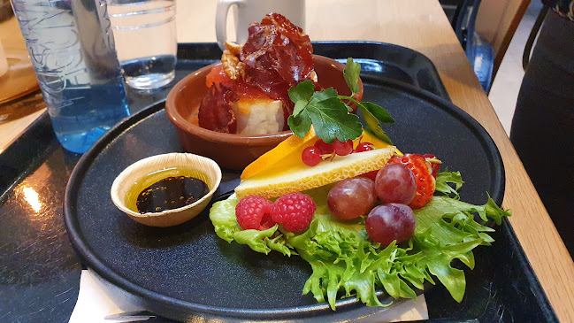 Opinii despre Nedlagte Alby Kafe F15 în Moss - Gastronomi og hotellvirksomhet