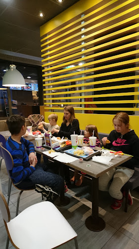 Comentarii opinii despre McDonald's Roseby