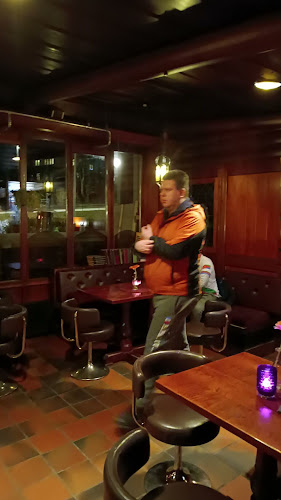 Karjolen Pub AS - Gastronomi og hotellvirksomhet