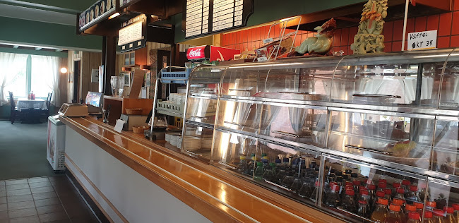 Fagernes cafe og Kinarestaurant Shan Shao Rong - Gastronomi og hotellvirksomhet