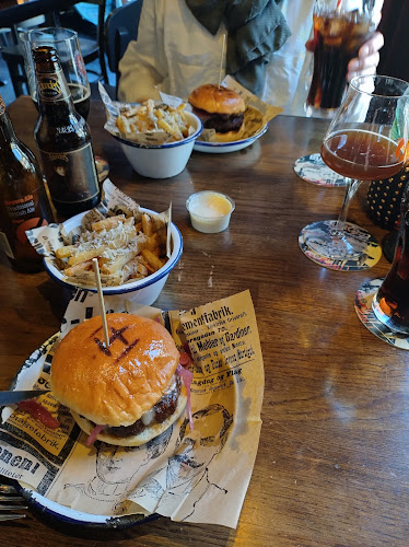 Comentarii opinii despre Burger Bordello