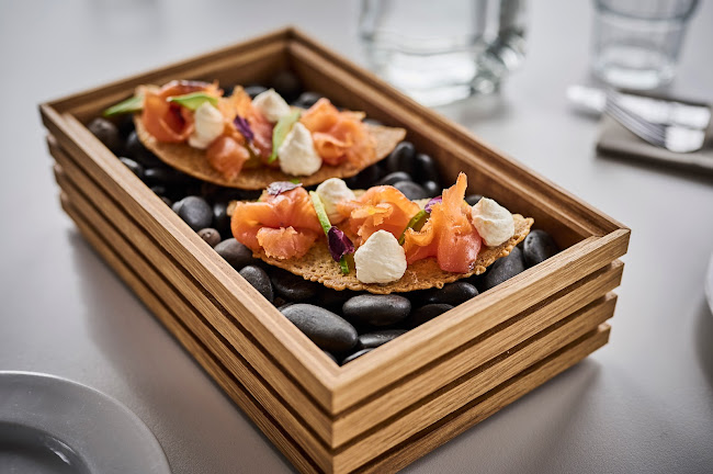 Comentarii opinii despre Andre Etasje