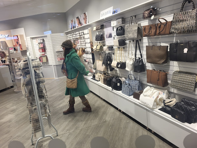 Comentarii opinii despre Sabrura Sticks & Sushi - Sirkus Shopping