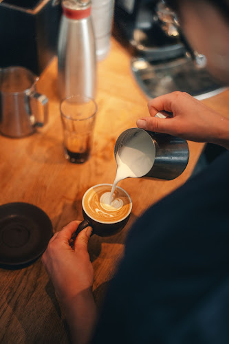 Henningsvær Lysstøperi og Cafe - Henningsvær