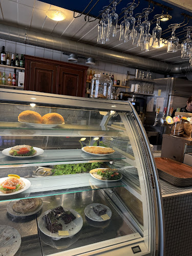 Mormors Stue - Gastronomi og hotellvirksomhet