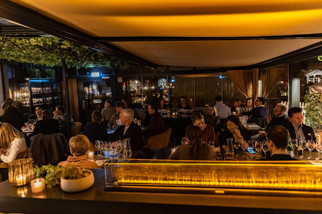 Foyn Bar & Restaurant