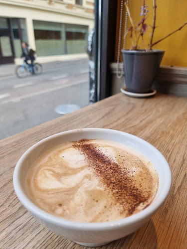 Opinii despre Kaffebrenneriet avd Markveien în Oslo - Gastronomi og hotellvirksomhet