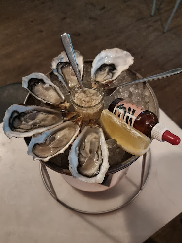 Eff Eff Oyster and Wine Bar - Oslo