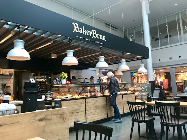 Opinii despre Baker Brun Oasen senter în Fyllingsdalen - Gastronomi og hotellvirksomhet
