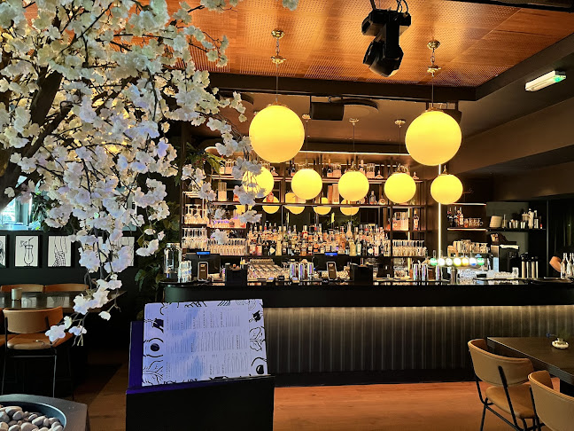 MM Café & Bar - Gastronomi og hotellvirksomhet