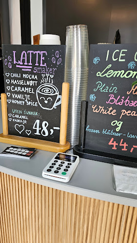 Comentarii opinii despre Magnat Kaffehus