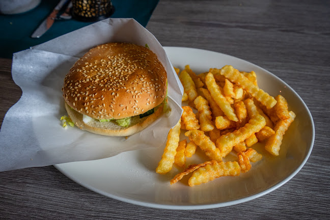 Opinii despre Borgtun Kro în Bøstad - Gastronomi og hotellvirksomhet