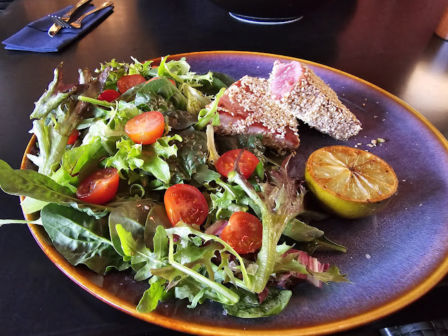 Enok Nilsen As - Gastronomi og hotellvirksomhet