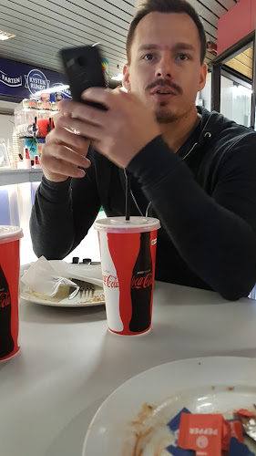 Opinii despre Kopparen Gategrill AS în Kopervik - Gastronomi og hotellvirksomhet