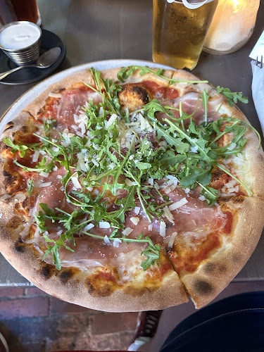 Comentarii opinii despre Café Cathedral