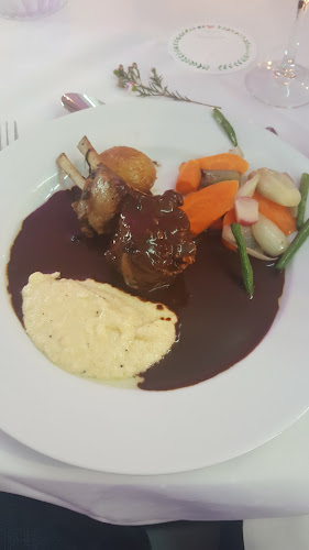 DET GODE SELSKAP - Gastronomi og hotellvirksomhet