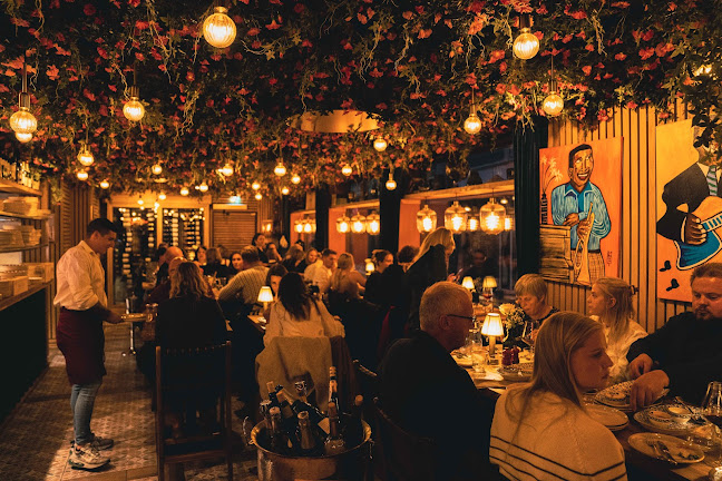 Taperia Tapas & Pinxos - Gastronomi og hotellvirksomhet