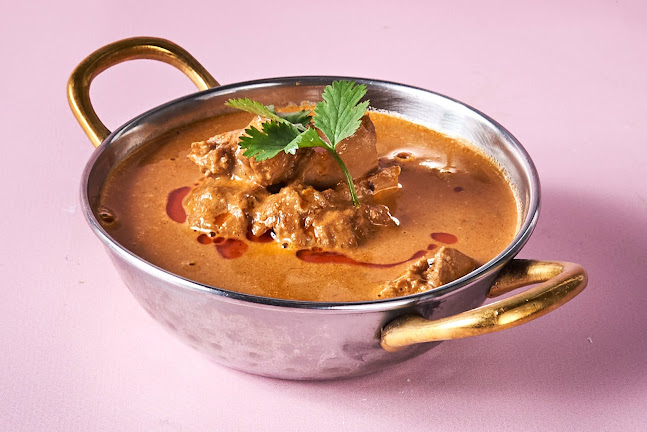 Opinii despre Made in India by Aahar(MII)- Indisk Take Away & Hjemlevering indisk restaurant i Oslo în Fetsund - Gastronomi og hotellvirksomhet