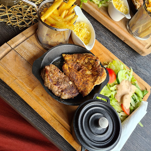 Comentarii opinii despre Fønix