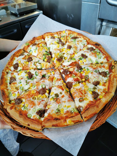 Opinii despre Jonas B. Lyngdal în Lyngdal - Gastronomi og hotellvirksomhet