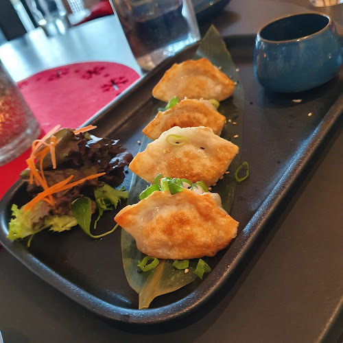 Asia City - Gastronomi og hotellvirksomhet