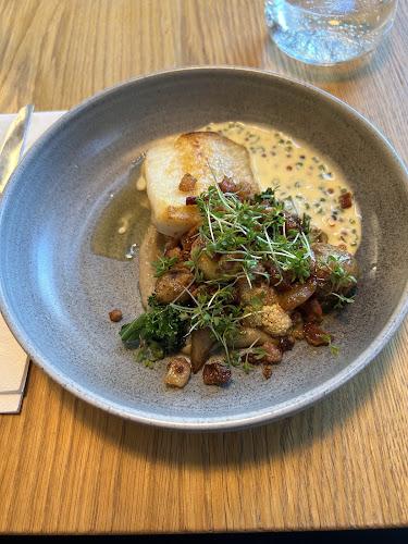 Opinii despre Fisketorget Stavanger în Stavanger - Gastronomi og hotellvirksomhet