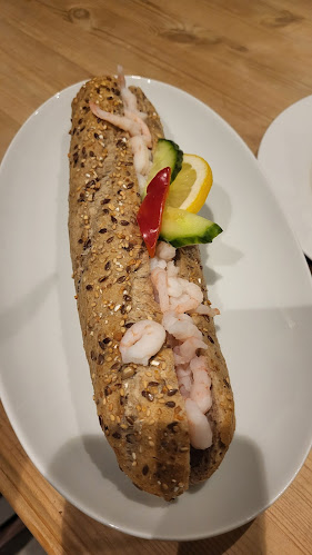 Opinii despre Kafe | Kirkens Bymisjon i Hønefoss în Hønefoss - Gastronomi og hotellvirksomhet