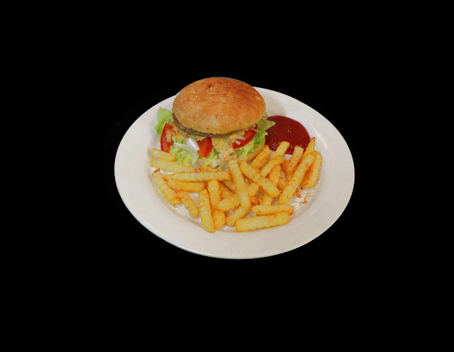 Øverlies kafe - Gastronomi og hotellvirksomhet