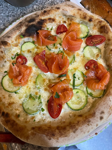 Comentarii opinii despre Mamma Pizza Vika Osteria di Mare