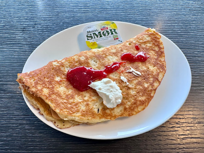 Opinii despre Bakeriet Kringla în Leknes - Gastronomi og hotellvirksomhet