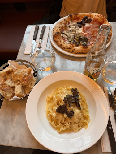 Comentarii opinii despre Il Teatro