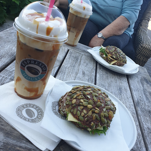 Espresso House - Gastronomi og hotellvirksomhet