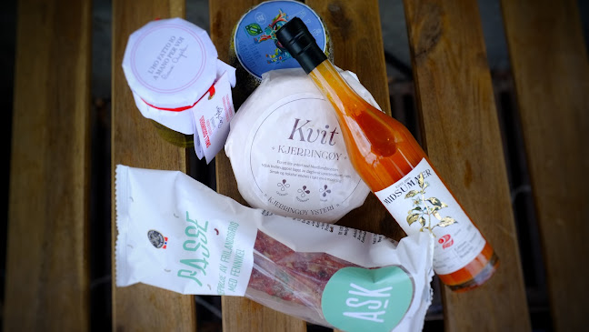 Comentarii opinii despre Kampen Kaffe & Bar