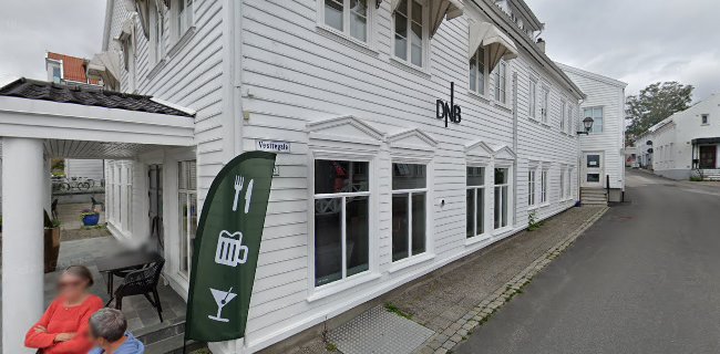 Lillesand Musikkpub Og Restaurant As