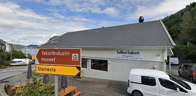 Salhus Bakeri