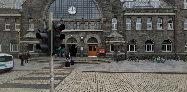 Cafe-Bergen Togstasjonen