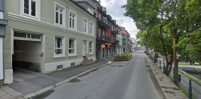 Opinii despre La Bodega în Skien - Gastronomi og hotellvirksomhet