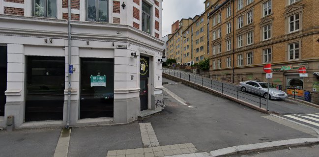 Darbar Restaurant - Gastronomi og hotellvirksomhet