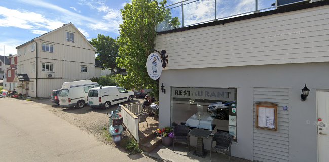 Opinii despre Restaurant Lofotmat în Henningsvær - Gastronomi og hotellvirksomhet