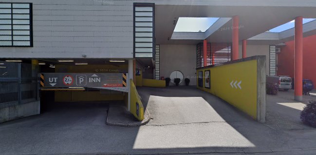 Opinii despre Isi în Molde - Gastronomi og hotellvirksomhet