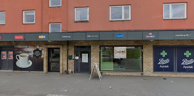 Asian Wok & Cafe - Gastronomi og hotellvirksomhet