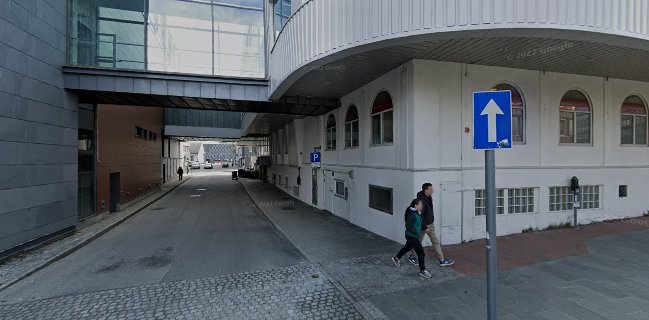 Charly’s Restaurant & Bar