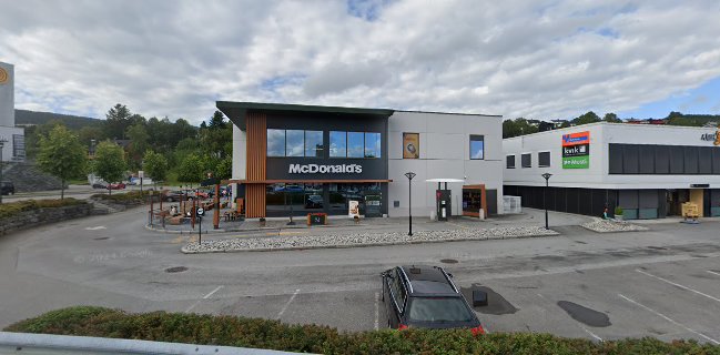 McDonald's Roseby