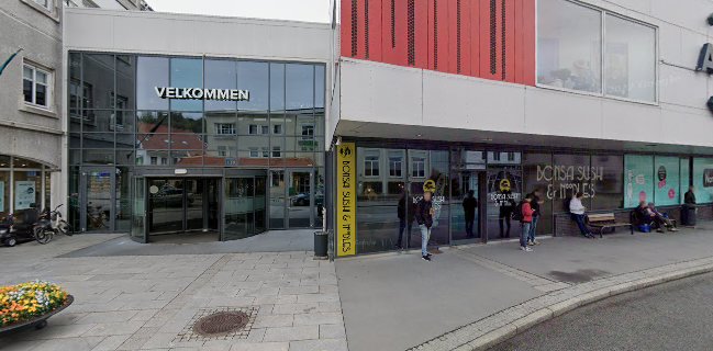 Opinii despre På hjørnet is & kafé în Mandal - Gastronomi og hotellvirksomhet